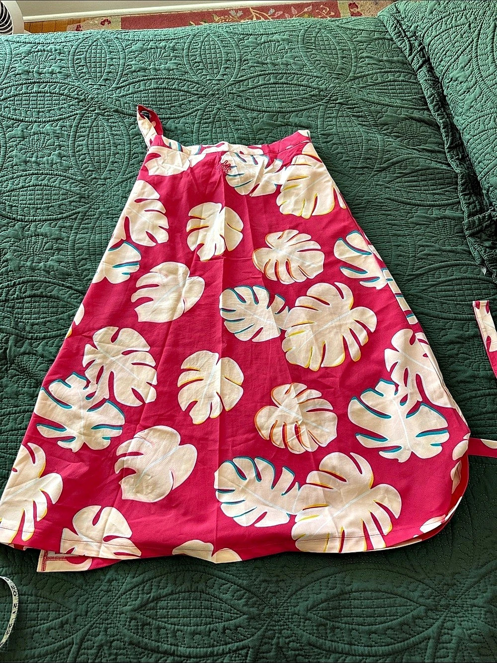 Wrap skirt in Pink & Cream Like New